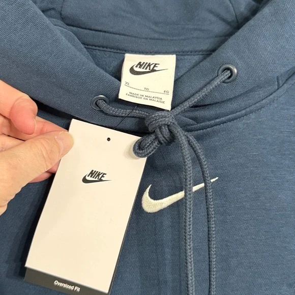 Nike Women’s NWT oversized Navy Hoodie Sweatshirt XL‎ - Picture 2 of 8